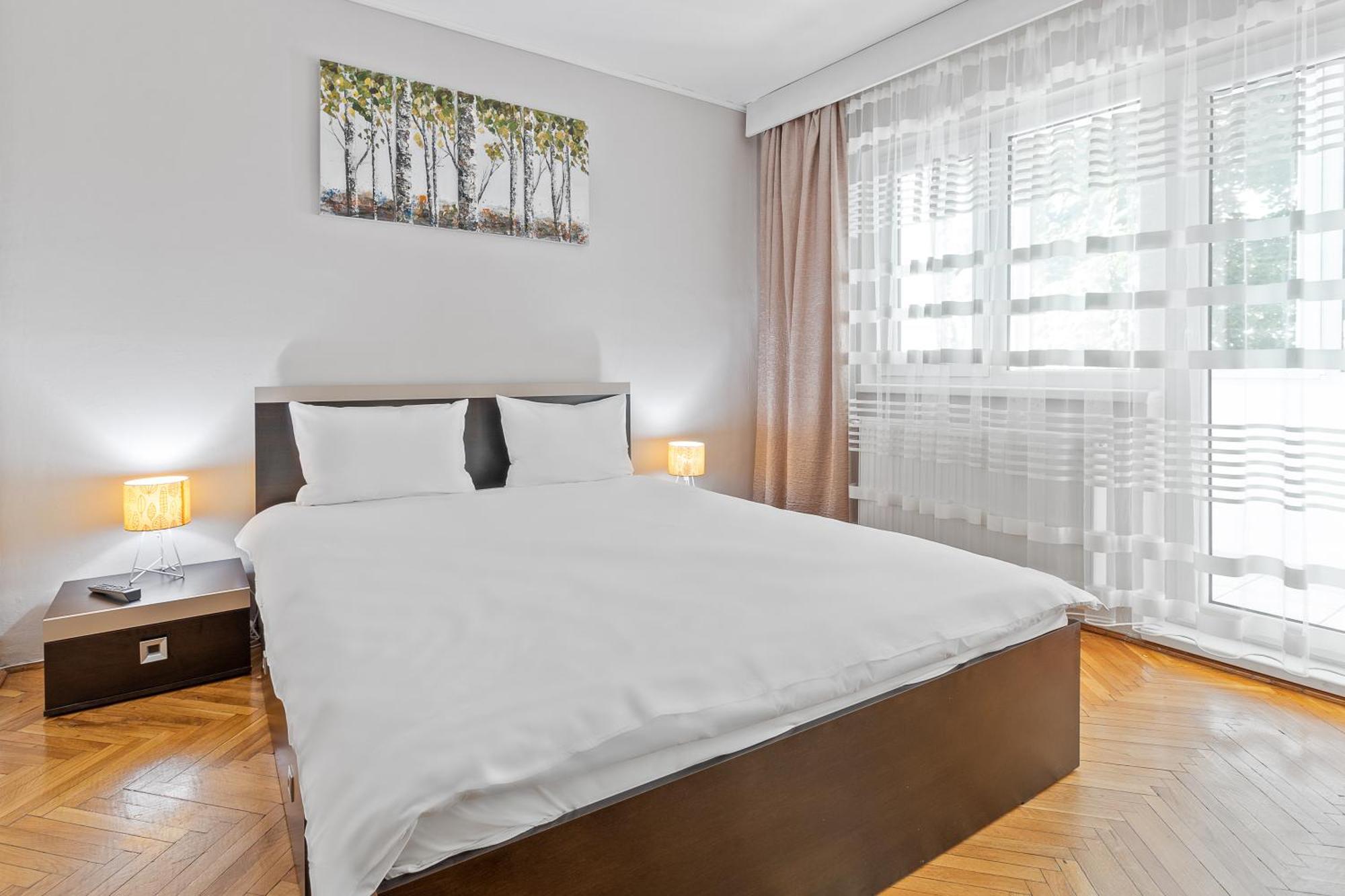 Apartament Helena Nagyvárad Kültér fotó